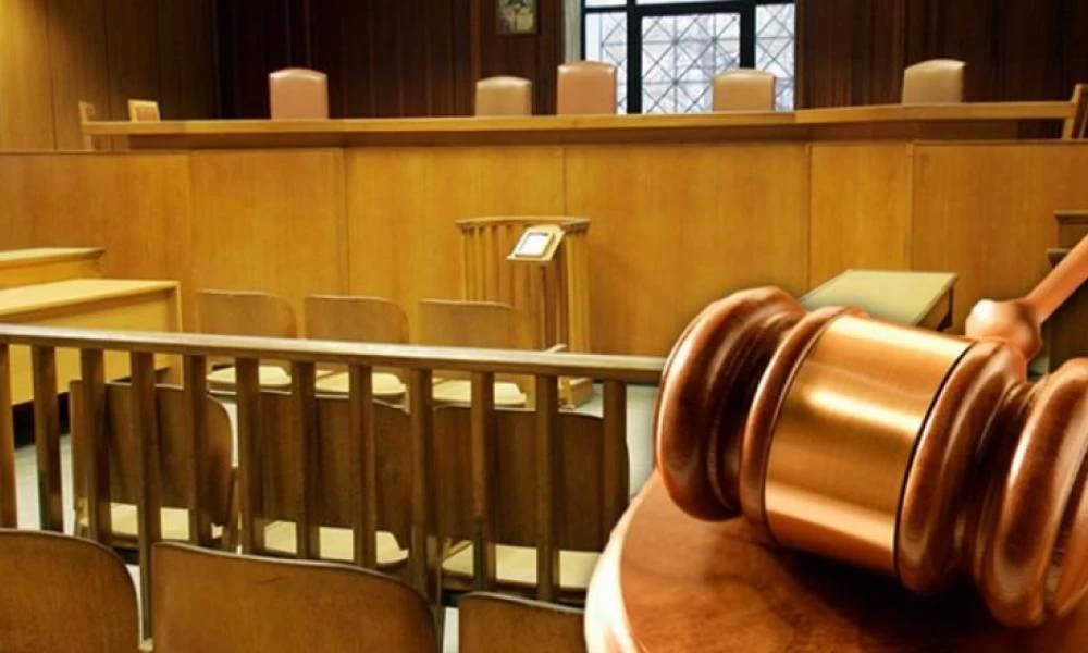 Οι δικηγόροι ετοιμάζουν αγωγές για τη λειτουργία των δικαστηρίων